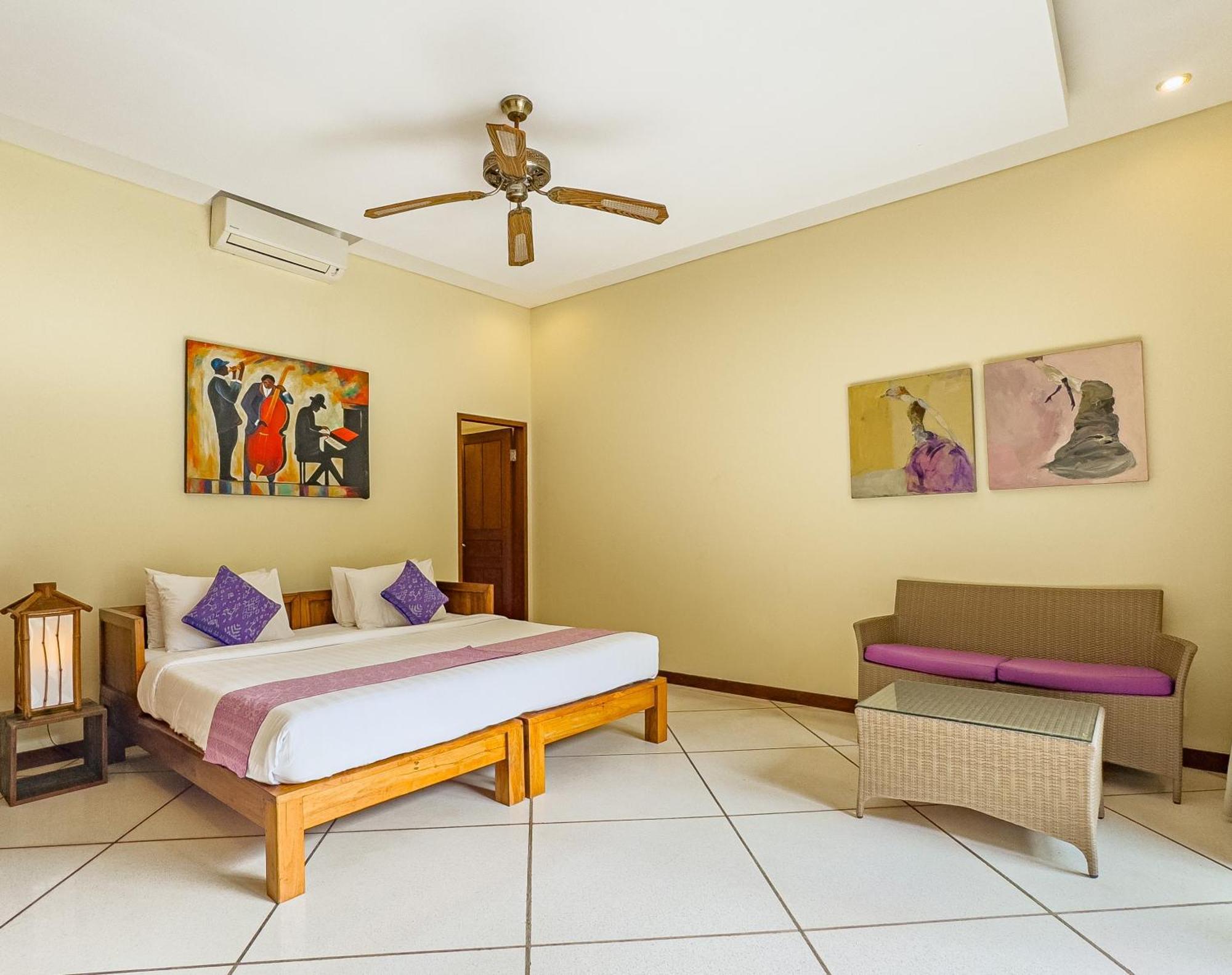Villa Bugis Drupadi Seminyak Rum bild