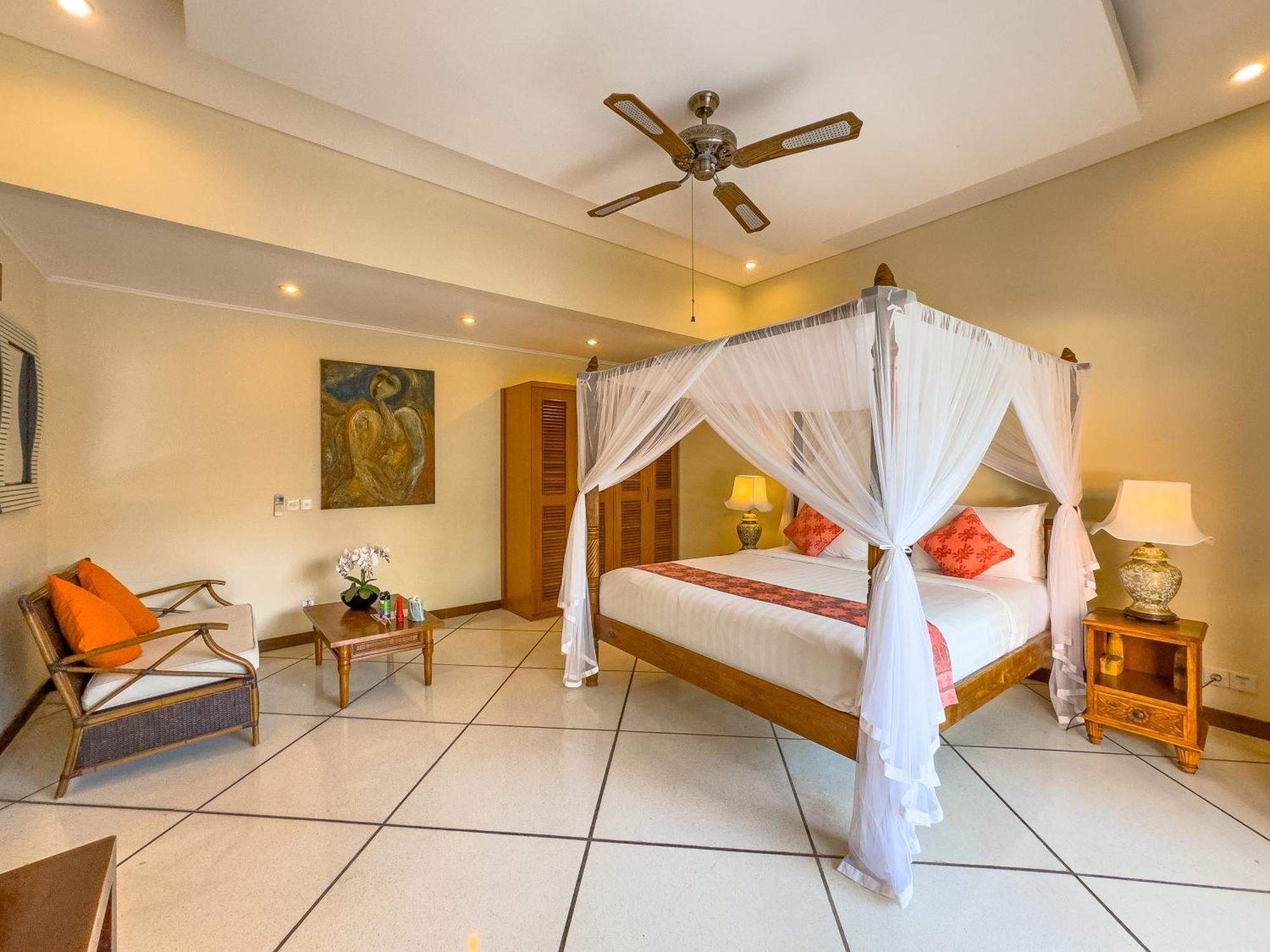 Villa Bugis Drupadi Seminyak Rum bild