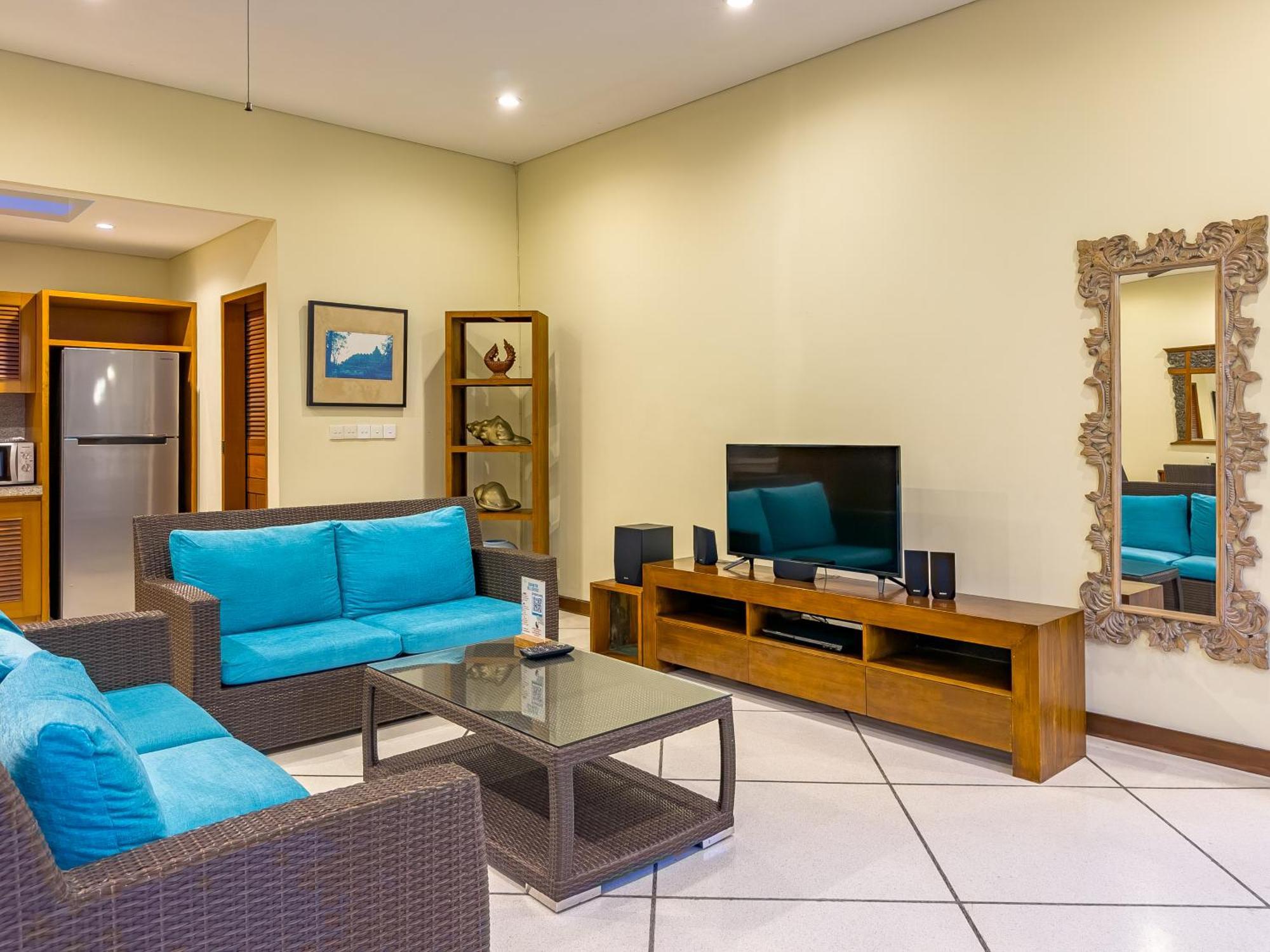 Villa Bugis Drupadi Seminyak Rum bild
