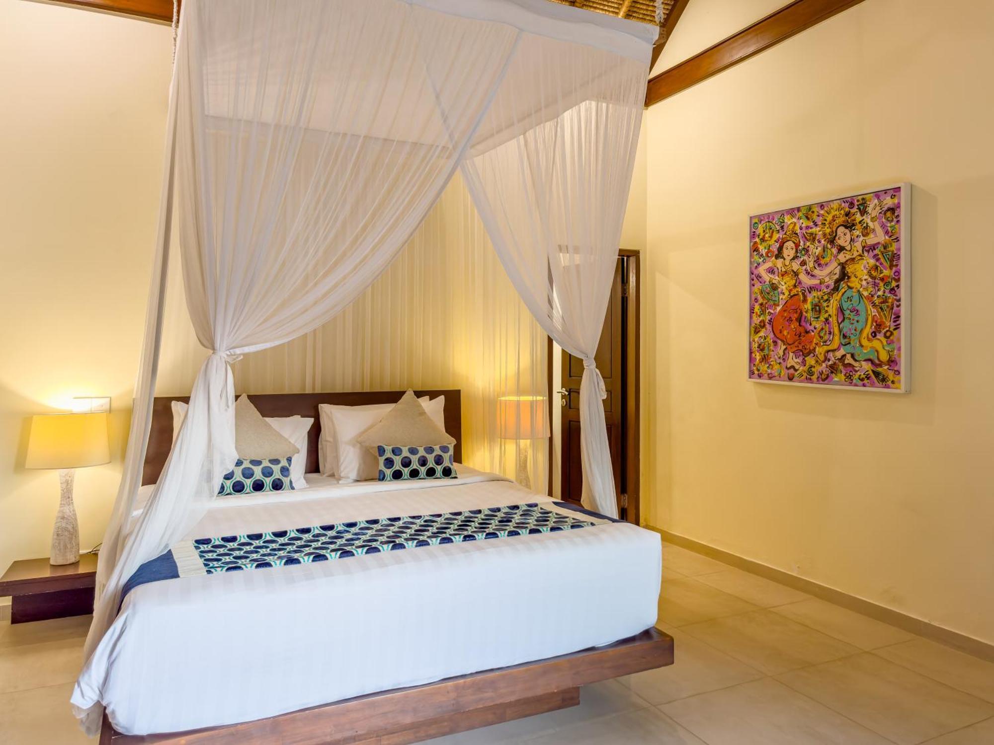 Villa Bugis Drupadi Seminyak Rum bild